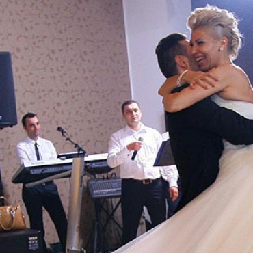 Cursuri dansul mirilor - 10 sedinte