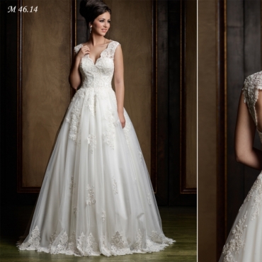 Rochie de mireasa model printesa colectia 2014