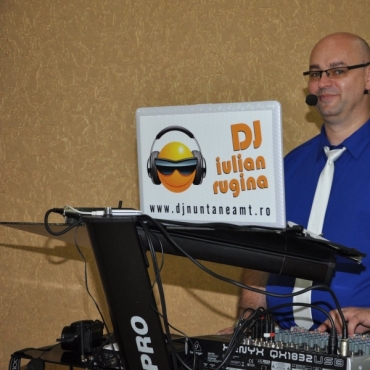 DJ ( DJ + SOLISTE ) PETRECERI