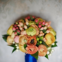 Buchet de mireasa din ranunculus